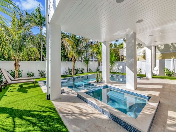 Gorgeous Home in Bradenton with Pool and Close to Beach