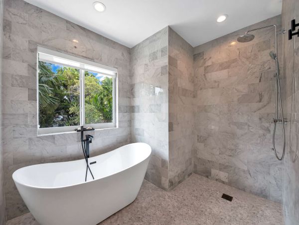 Luxury Miami Vacation Home Seven Bedroom