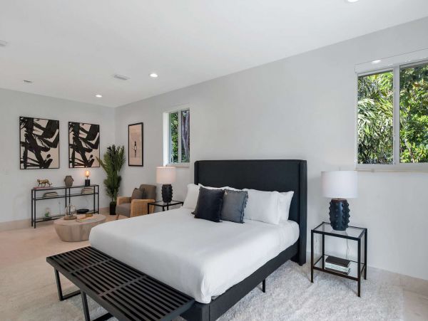 Luxury Miami Vacation Home Seven Bedroom