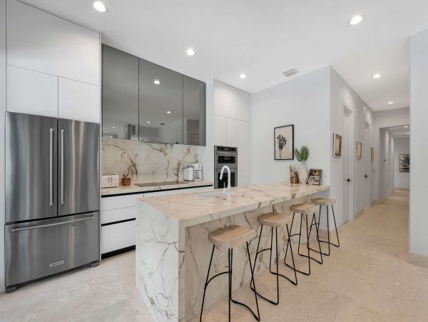 Luxury Miami Vacation Home Seven Bedroom
