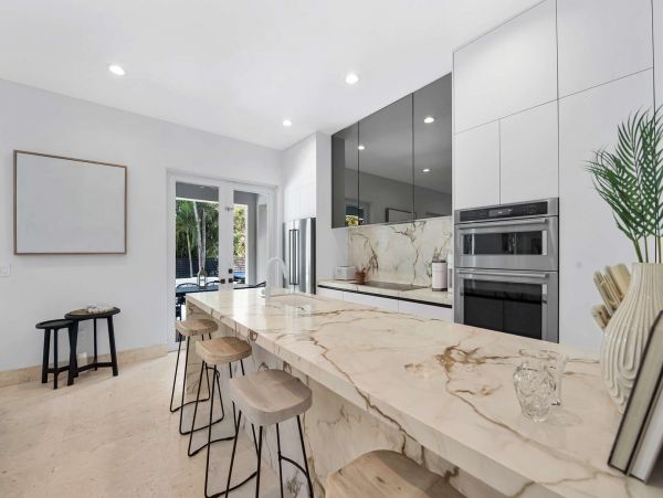 Luxury Miami Vacation Home Seven Bedroom