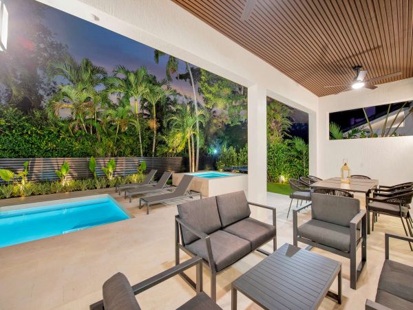 Luxury Miami Vacation Home Seven Bedroom