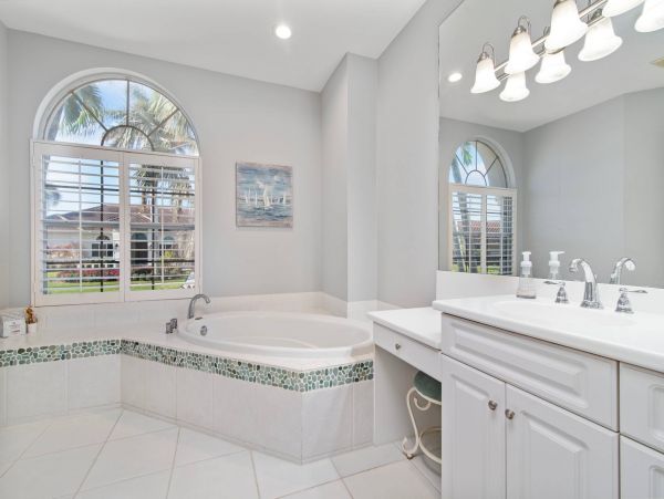 Marco Island Vacation Pool Home Four Bedroom