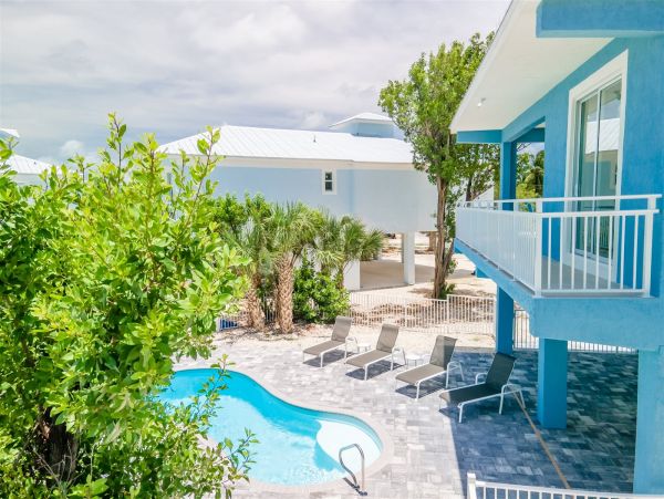 Marathon Vacation Pool Home Four Bedroom