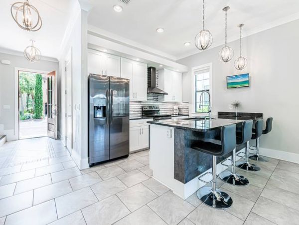 Miramar Vacation Villa Four Bedroom Lake Views