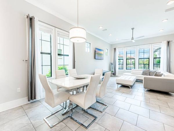 Miramar Vacation Villa Four Bedroom Lake Views
