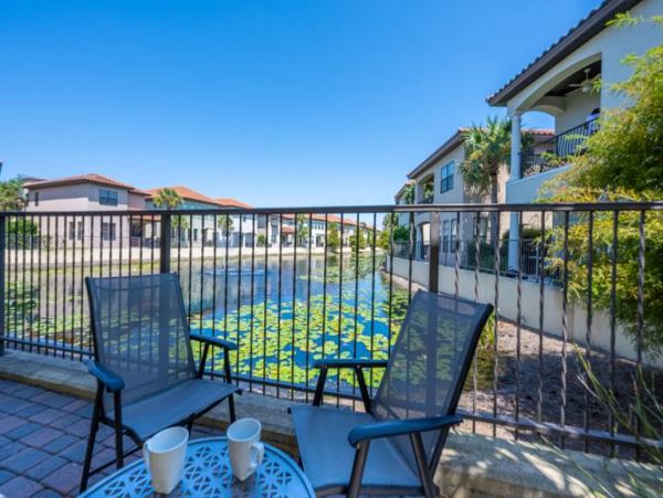 Miramar Vacation Villa Four Bedroom Lake Views