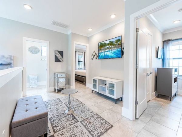 Miramar Vacation Villa Four Bedroom Lake Views