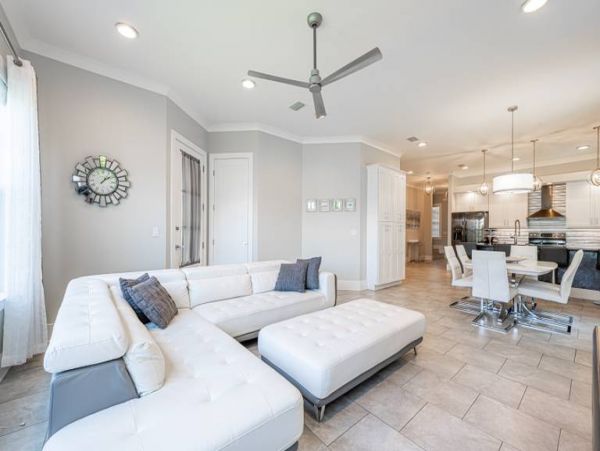 Miramar Vacation Villa Four Bedroom Lake Views