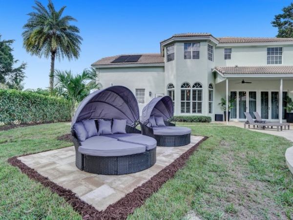 Pompano Beach Luxury Eight Bedroom Vacation Home