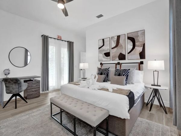 Pompano Beach Luxury Eight Bedroom Vacation Home