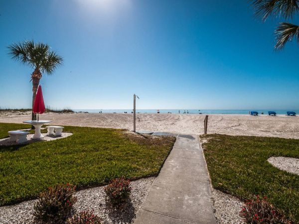 Indian Shores Beachfront Condo Rental – Gulf Coast Vacation