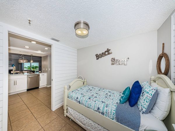 Indian Shores Beachfront Condo Rental – Gulf Coast Vacation