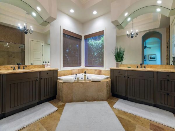 Gulf Coast Vacation Home in Naples with Private Pool