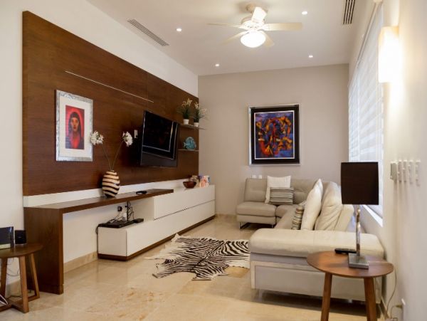 Five Bedroom Beach Front Luxury