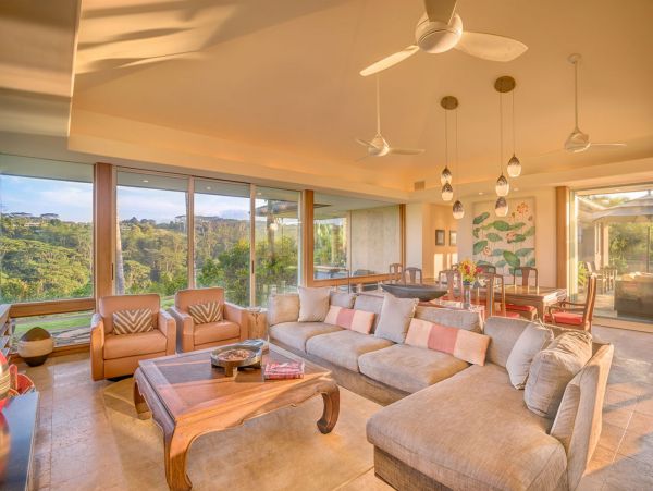 Oceanfront & Mountain View Luxury Three Bedroom Home in Kauai