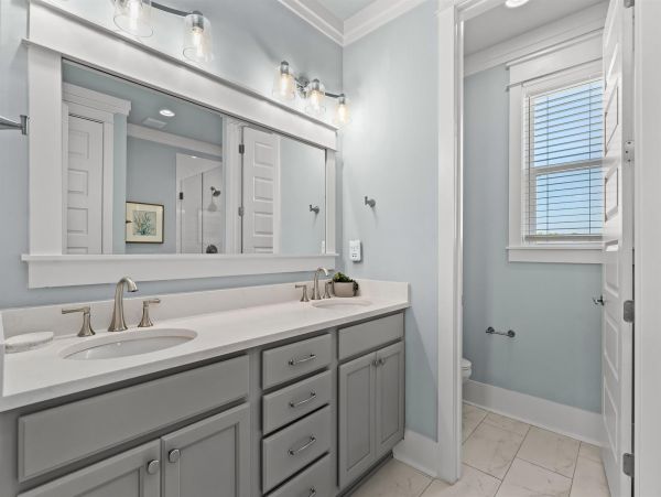 Miramar Beach Luxury Vacation Home Sleeps 16 Close to Beach