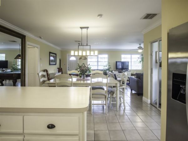 Marathon Vacation Home Four Bedroom