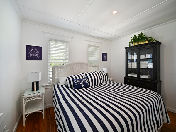 Lovely 2 Bedroom Unit with Bay View Sleeps 6