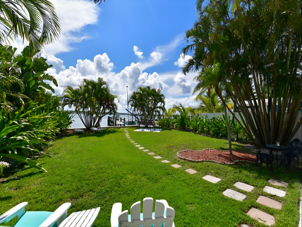 Lovely 2 Bedroom Unit with Bay View Sleeps 6