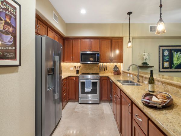 Absolutely Stunning 3 Bedroom Resort Townhome in Waimea