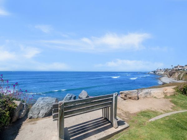 Three Bedroom Birdrock Home with Ocean Views