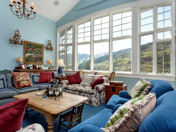 Six Bedroom Gorgeous Vacation Home in Vail with Great Views