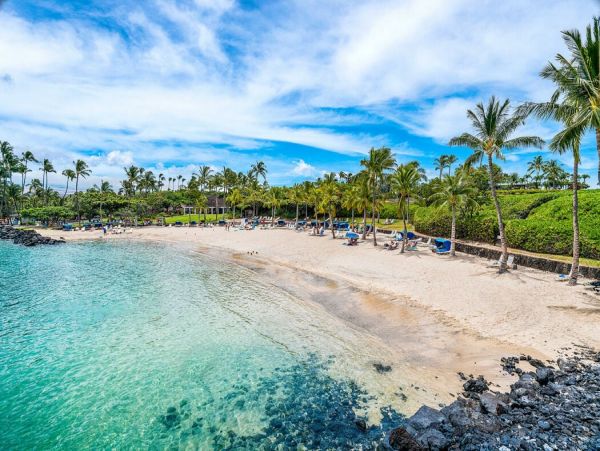 Puako Vacation Condo Two Bedroom Walk to Beach