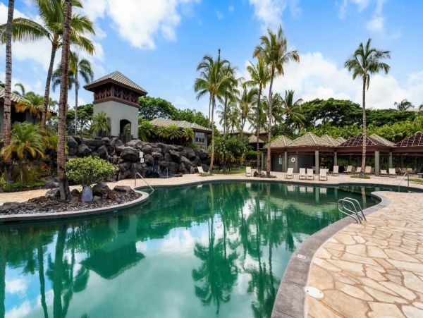 Puako Vacation Condo Two Bedroom Walk to Beach