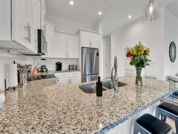 Miramar Vacation Home Four Bedroom Walk to Beach