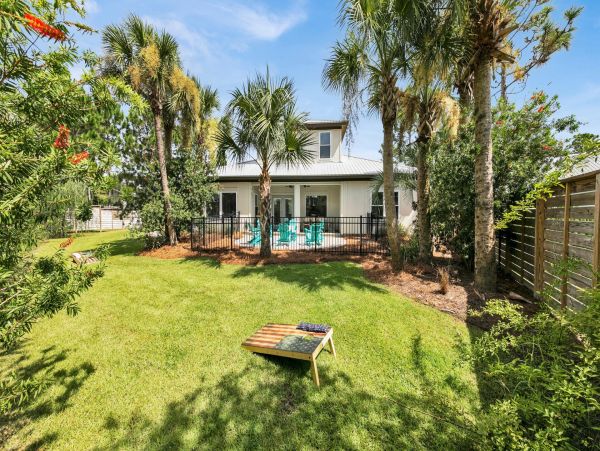 Gorgeous House with 4 Bedrooms in Santa Rosa Beach