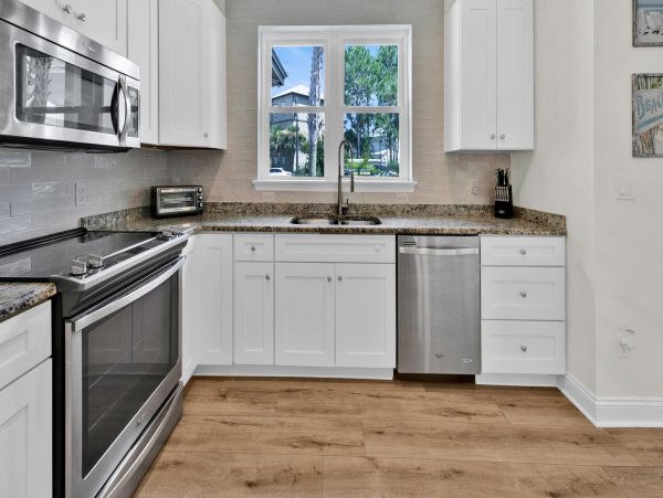Gorgeous House with 4 Bedrooms in Santa Rosa Beach
