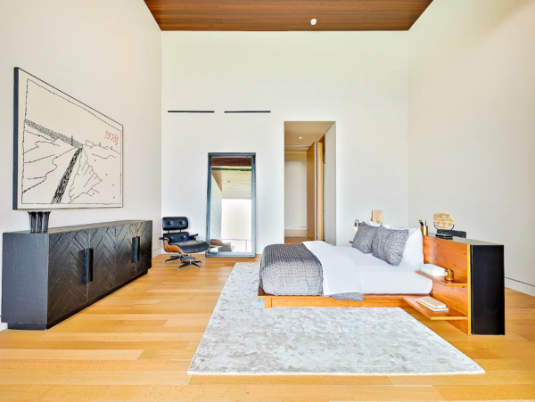 Luxury 6 Bedroom Home with Full Ocean View