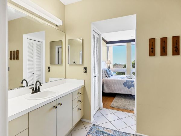 Relaxed Elegance with Sunset Views on Longboat Key