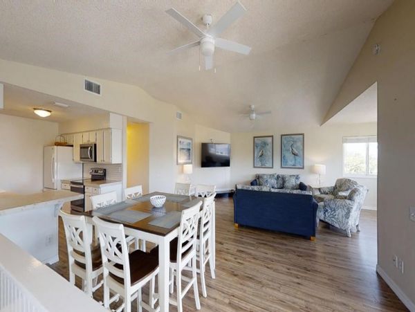 St. Augustine 5 Bedroom Vacation Pool Home Steps from Beach