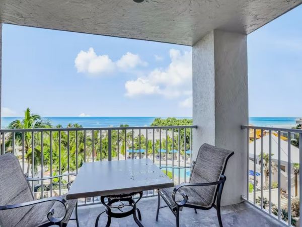 Gulf View One Bedroom Rental Condo on Marco Island