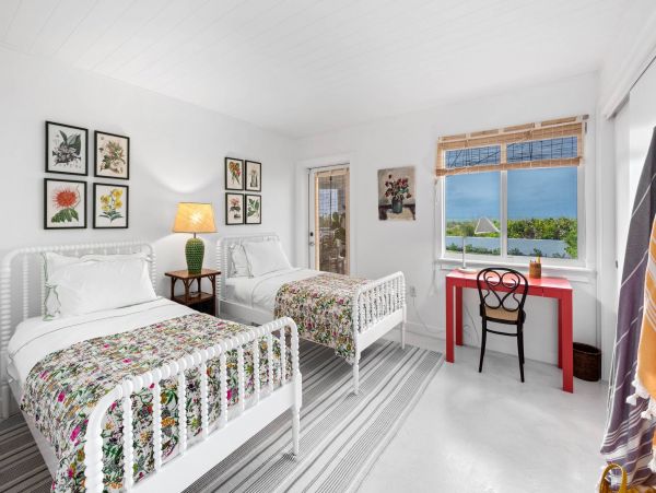 Gulfside Drive Beach house at North end of LBK