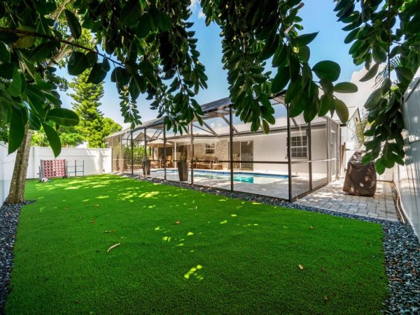 Luxury Vacation Home in Marco Island with Private Pool & SPA