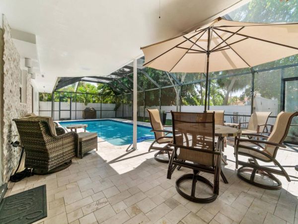 Luxury Vacation Home in Marco Island with Private Pool & SPA
