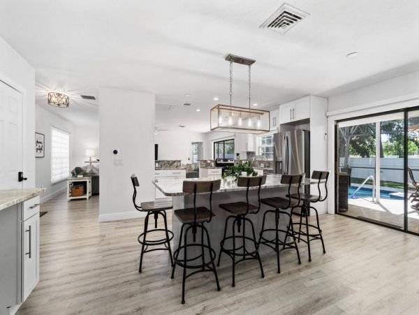 Luxury Vacation Home in Marco Island with Private Pool & SPA