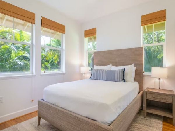 Close to Beach Condo in Big Island with Tennis & Golf Course
