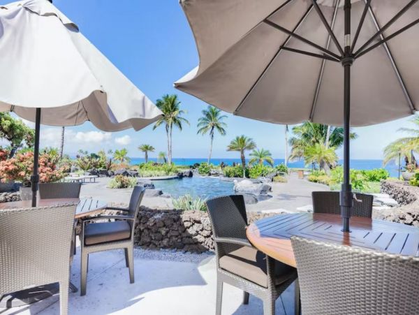Close to Beach Condo in Big Island with Tennis & Golf Course