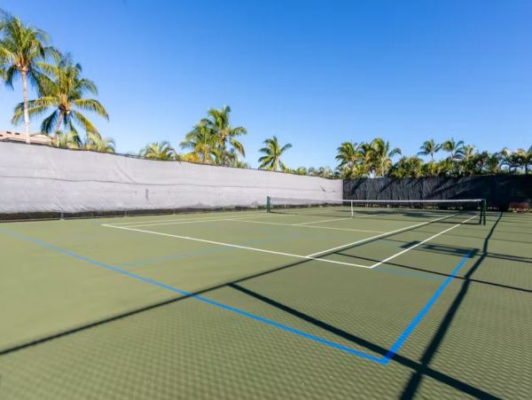 Close to Beach Condo in Big Island with Tennis & Golf Course