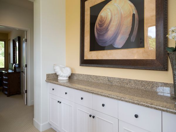 Three Bedroom Vacation Rental Near Pauoa Bay - Hawaii Vacation Rental with Pools & Beach Club