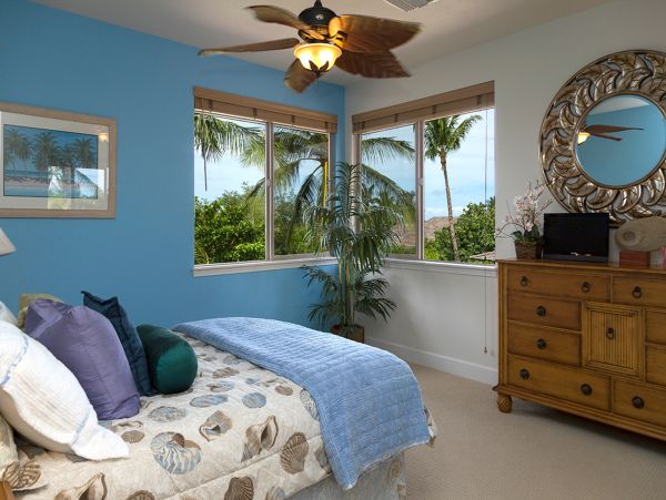 Three Bedroom Vacation Rental Near Pauoa Bay - Hawaii Vacation Rental with Pools & Beach Club