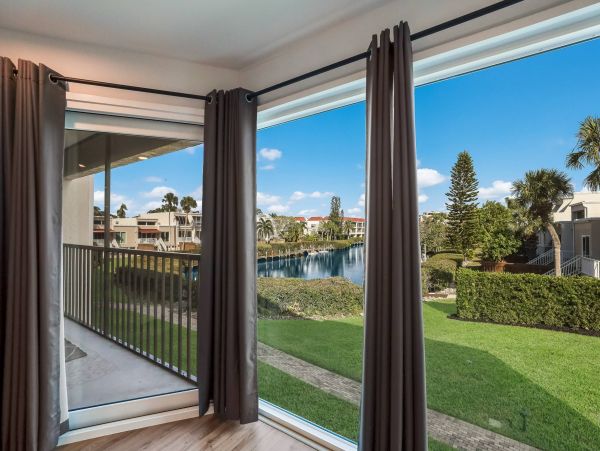 2 Bedroom Luxury Vacation Condo in Holmes Beach with Dock - additional view, photo 3