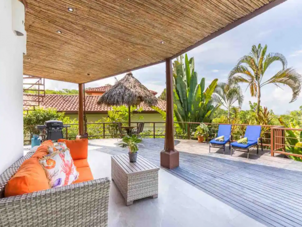 Lovely 4 Bedroom Villa in Jaco Sleeps 12