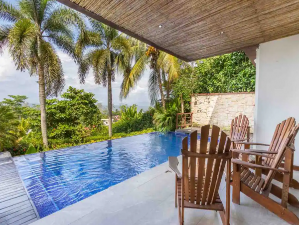 Lovely 4 Bedroom Villa in Jaco Sleeps 12