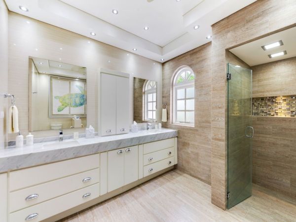 Beautiful Four Bedroom Home with Pool & Spa in Barbados