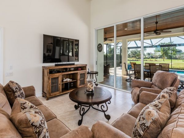 Three Bedroom Vacation Home in Marco Island Golf Course View